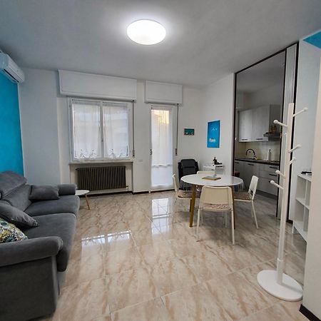 Appartamento Azzurro Песаро Екстериор снимка